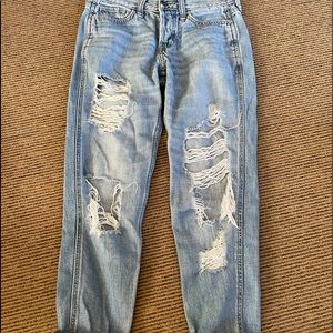 Hollister Boyfriend Jeans